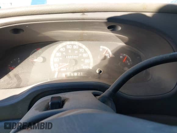 2003 Ford Econoline Cargo с VIN 1FTNE24L23HA66109, выставлен на аукционе IAAI как лот 41218259 с пробегом 240 390 миль миль и . История ставок и продаж доступна на DreamBid. Изображение 7.