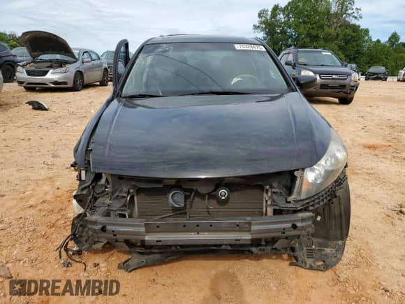 2010 Honda Accord EX z VIN 1HGCP2F76AA111836, wystawiony jako Copart lot #70328475 z przebiegiem 177 923 mil mil oraz Szkoda całkowita • Salvage title. Historia ofert i sprzedaży dostępna na DreamBid. Obrazek 5.