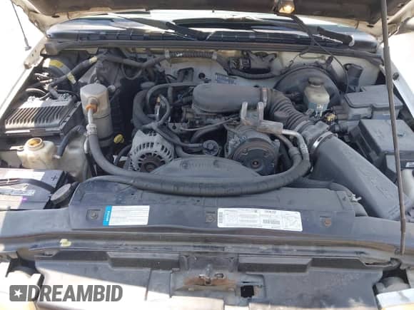1998 Chevrolet S-10 LS с VIN 1GCCS19X1W8176708, выставлен на аукционе IAAI как лот 42725707 с пробегом 111 614 миль миль и . История ставок и продаж доступна на DreamBid. Изображение 10.