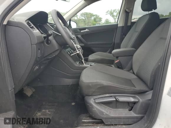 2019 Volkswagen Tiguan S с VIN 3VV0B7AX6KM063331, выставлен на аукционе Copart как лот 66514695 с пробегом 58 529 миль миль и Списание • Salvage title. История ставок и продаж доступна на DreamBid. Изображение 7.