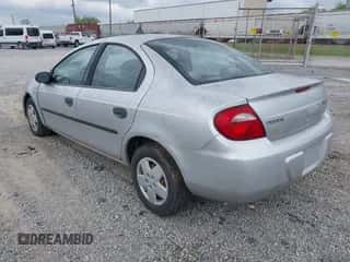 2005 Dodge Neon SE z VIN 1B3ES26C35D205066, wystawiony jako IAAI lot #41943955 z przebiegiem 129 821 mil mil oraz . Historia ofert i sprzedaży dostępna na DreamBid. Obrazek 3.