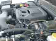 2021 Jeep Wrangler Unlimited Willys z VIN 1C4HJXDN6MW815224, wystawiony jako IAAI lot #42572625 z przebiegiem 42 000 mil mil oraz . Historia ofert i sprzedaży dostępna na DreamBid. Obrazek 21.