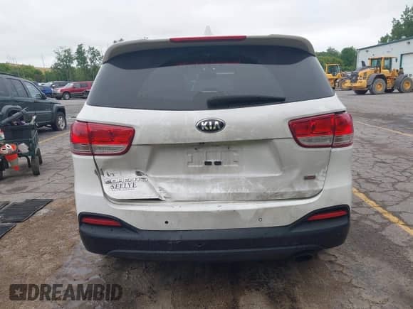 2018 Kia Sorento LX с VIN 5XYPGDA34JG426487, выставлен на аукционе IAAI как лот 42668343 с пробегом 117 456 миль миль и . История ставок и продаж доступна на DreamBid. Изображение 16.