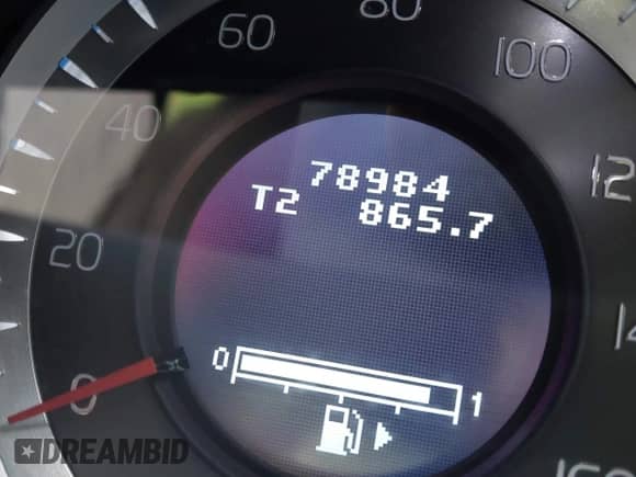 2012 Volvo S60 T6 с VIN YV1902FH5C2038827, выставлен на аукционе IAAI как лот 42860167 с пробегом 78 984 миль миль и . История ставок и продаж доступна на DreamBid. Изображение 15.