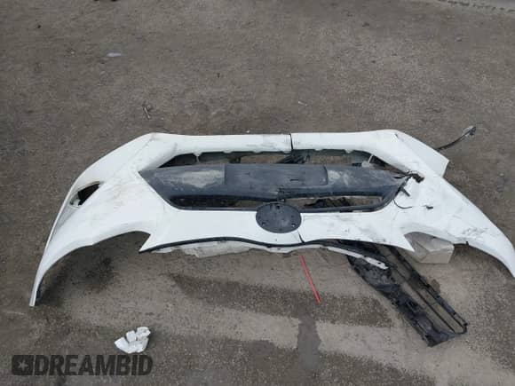 2015 Toyota Prius One z VIN JTDKDTB38F1576685, wystawiony jako IAAI lot #43028634 z przebiegiem 153 700 mil mil oraz . Historia ofert i sprzedaży dostępna na DreamBid. Obrazek 12.