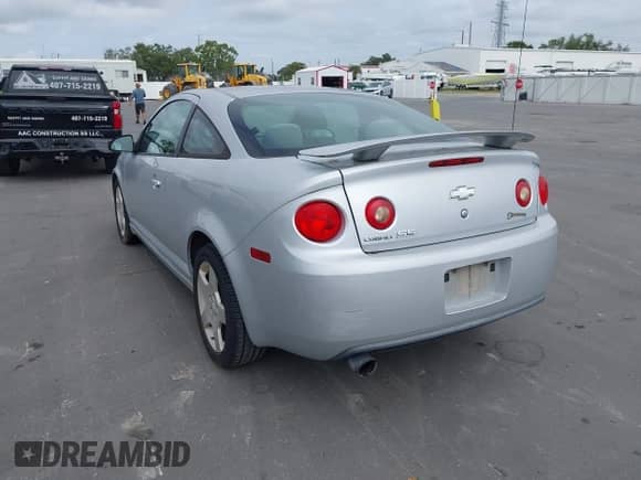 2007 Chevrolet Cobalt SS z VIN 1G1AM15B677137513, wystawiony jako IAAI lot #43515597 z przebiegiem 101 513 mil mil oraz . Historia ofert i sprzedaży dostępna na DreamBid. Obrazek 3.