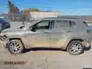2023 Jeep Compass Latitude Lux с VIN 3C4NJDFN4PT521619, выставлен на аукционе IAAI как лот 40676656 с пробегом Не указан миль и . История ставок и продаж доступна на DreamBid. Изображение 14.