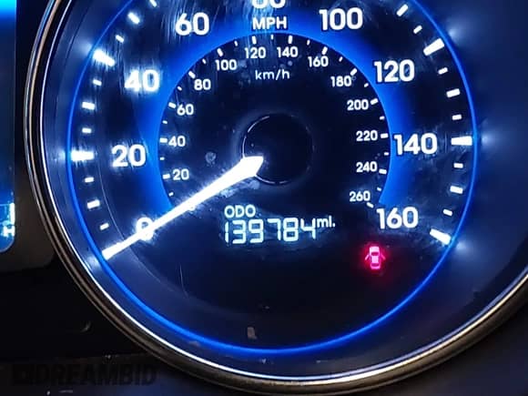 2014 Hyundai Sonata z VIN KMHEC4A46EA111915, wystawiony jako IAAI lot #43236280 z przebiegiem 139 784 mil mil oraz . Historia ofert i sprzedaży dostępna na DreamBid. Obrazek 16.