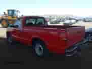 1995 Chevrolet S-10 with VIN 1GCCS1444S8247908, listed as a IAAI auction lot 40120441 with 97,635 mi miles and . Bid and sale history available at DreamBid. Image 3.