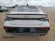 2024 Hyundai Elantra N Line z VIN KMHLR4DF9RU799612, wystawiony jako Copart lot #81993505 z przebiegiem 22 561 mil mil oraz Szkoda całkowita • Salvage title. Historia ofert i sprzedaży dostępna na DreamBid. Obrazek 6.