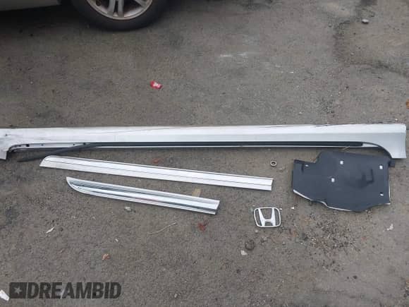 2007 Honda Accord EX-L with VIN 1HGCM56847A026117, listed as a IAAI auction lot 43019827 with 224,015 mi miles and . Bid and sale history available at DreamBid. Image 11.