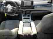 2023 Toyota Sienna Limited с VIN 5TDZRKECXPS169624, выставлен на аукционе Copart как лот 57683695 с пробегом 31 310 миль миль и Списание • Salvage title. История ставок и продаж доступна на DreamBid. Изображение 8.