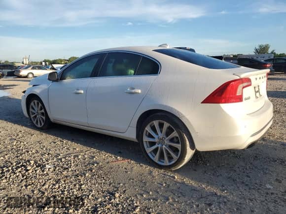 2018 Volvo S60 Inscription с VIN LYV402HKXJB185830, выставлен на аукционе Copart как лот 80485695 с пробегом 45 339 миль миль и Списание • Salvage title. История ставок и продаж доступна на DreamBid. Изображение 2.