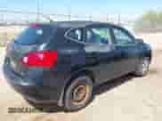 2009 Nissan Rogue SL z VIN JN8AS58T79W324796, wystawiony jako IAAI lot #43273452 z przebiegiem 200 156 mil mil oraz . Historia ofert i sprzedaży dostępna na DreamBid. Obrazek 4.