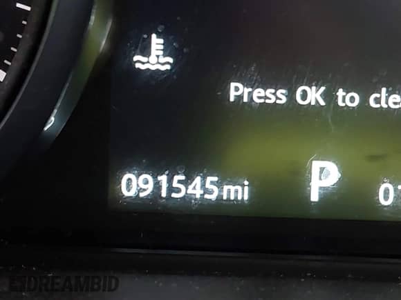 2016 Land Rover Range Rover Sport SE with VIN SALWG2VF8GA635446, listed as a IAAI auction lot 43038195 with 91,545 mi miles and . Bid and sale history available at DreamBid. Image 15.