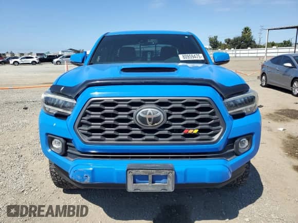 2020 Toyota Tacoma SR5 with VIN 3TMAZ5CN8LM114991, listed as a Copart auction lot 80959475 with 92,690 mi miles and Salvage title. Bid and sale history available at DreamBid. Image 5.