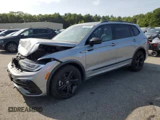 2024 Volkswagen Tiguan SE R-Line Black с VIN 3VV8B7AX1RM085069, выставлен на аукционе Copart как лот 68560555 с пробегом 11 286 миль миль и Списание • Salvage title. История ставок и продаж доступна на DreamBid. Изображение 1.