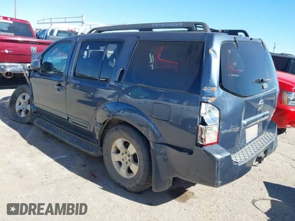 2006 Nissan Pathfinder LE z VIN 5N1AR18W96C655043, wystawiony jako IAAI lot #37875375 z przebiegiem Nie podano mil oraz . Historia ofert i sprzedaży dostępna na DreamBid. Obrazek 3.