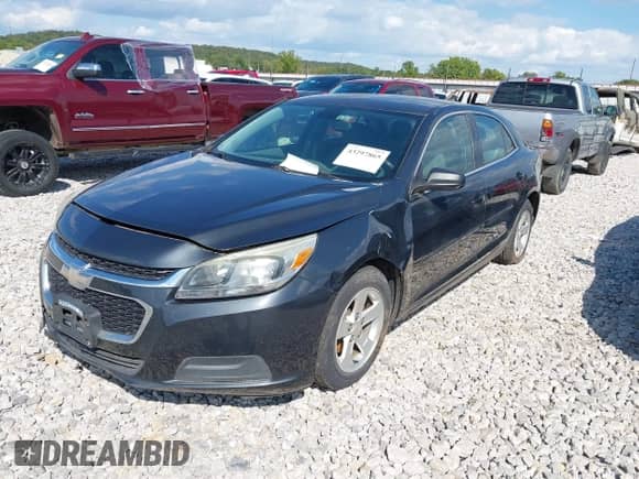 2015 Chevrolet Malibu LS z VIN 1G11B5SL3FF195710, wystawiony jako IAAI lot #43297865 z przebiegiem 77 105 mil mil oraz . Historia ofert i sprzedaży dostępna na DreamBid. Obrazek 2.