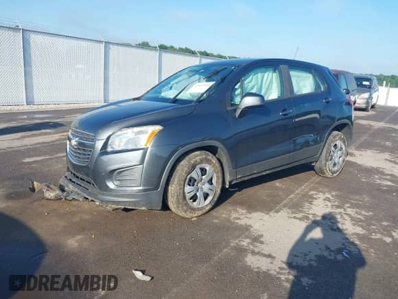 2016 Chevrolet Trax LS with VIN 3GNCJKSB9GL274080, listed as a IAAI auction lot 42693968 with 109,219 mi miles and . Bid and sale history available at DreamBid. Image 17.