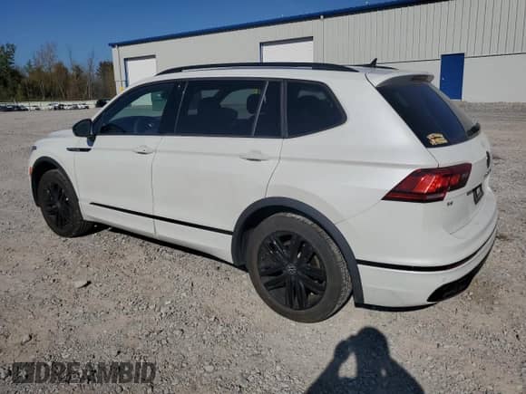 2022 Volkswagen Tiguan SE R-Line Black с VIN 3VV8B7AX3NM086718, выставлен на аукционе Copart как лот 85096255 с пробегом 47 525 миль миль и Списание • Salvage title. История ставок и продаж доступна на DreamBid. Изображение 2.