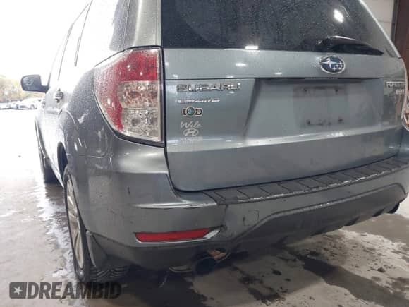 2011 Subaru Forester X Limited с VIN JF2SHAEC9BH745314, выставлен на аукционе IAAI как лот 43400283 с пробегом 325 197 миль миль и . История ставок и продаж доступна на DreamBid. Изображение 6.