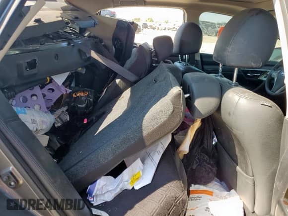 2015 Nissan Altima SL with VIN 1N4AL3AP5FN921303, listed as a Copart auction lot 85579855 with 236,654 mi miles and Salvage title. Bid and sale history available at DreamBid. Image 10.