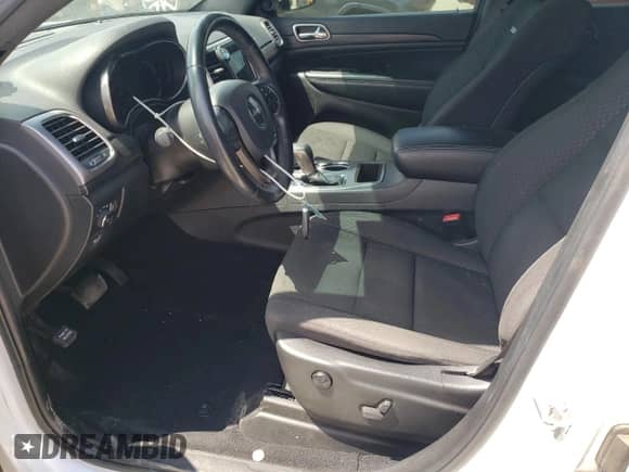 2021 Jeep Grand Cherokee Freedom с VIN 1C4RJEAGXMC784348, выставлен на аукционе Copart как лот 71534135 с пробегом 56 709 миль миль и Списание • Salvage title. История ставок и продаж доступна на DreamBid. Изображение 7.