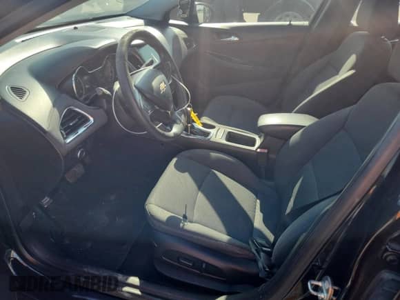 2019 Chevrolet Cruze LT с VIN 1G1BE5SMXK7145556, выставлен на аукционе Copart как лот 81440425 с пробегом 110 410 миль миль и Списание • Salvage title. История ставок и продаж доступна на DreamBid. Изображение 7.
