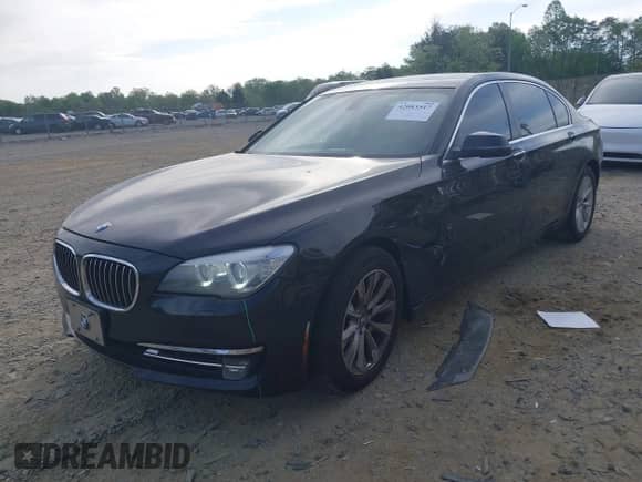 2013 BMW 7 Series 740Li xDrive with VIN WBAYF4C59DD127390, listed as a IAAI auction lot 42083517 with 202,202 mi miles and . Bid and sale history available at DreamBid. Image 2.