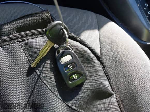 2015 Hyundai Elantra SE с VIN 5NPDH4AE2FH579399, выставлен на аукционе IAAI как лот 43498759 с пробегом 111 260 миль миль и . История ставок и продаж доступна на DreamBid. Изображение 11.