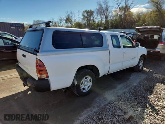 2007 Toyota Tacoma with VIN 5TETX22N77Z453152, listed as a Copart auction lot 82706165 with 179,734 mi miles and Clean title. Bid and sale history available at DreamBid. Image 3.