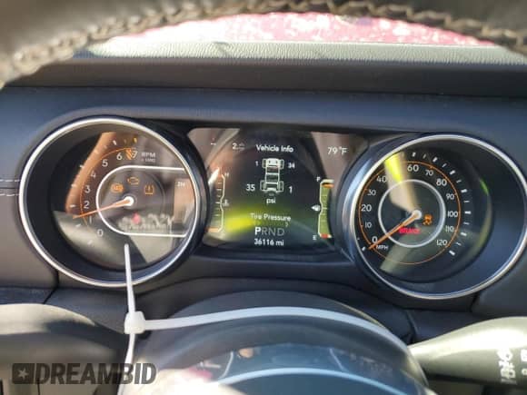 2022 Jeep Wrangler Unlimited Sahara Altitude with VIN 1C4HJXEG0NW157739, listed as a Copart auction lot 72579234 with 36,116 mi miles and Salvage title. Bid and sale history available at DreamBid. Image 9.