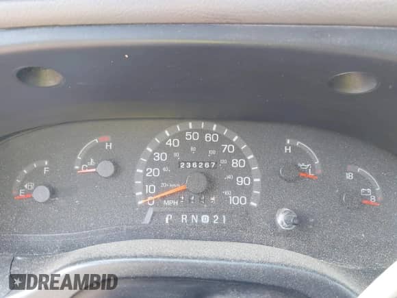 1999 Ford Econoline Cargo with VIN 1FTRE1420XHA34056, listed as a IAAI auction lot 41998411 with 236,267 mi miles and . Bid and sale history available at DreamBid. Image 7.