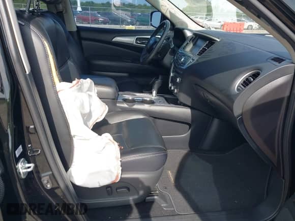 2017 Nissan Pathfinder S with VIN 5N1DR2MN3HC633607, listed as a IAAI auction lot 42830841 with 81,907 mi miles and . Bid and sale history available at DreamBid. Image 5.