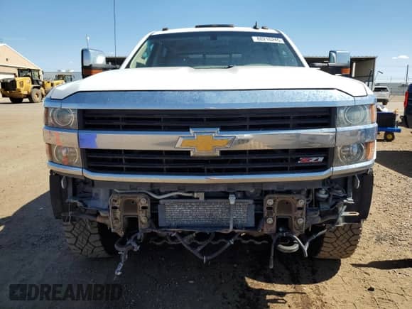 2015 Chevrolet Silverado 3500HD LTZ с VIN 1GC4K0C88FF505710, выставлен на аукционе Copart как лот 80216245 с пробегом Не указан миль и Списание • Salvage title. История ставок и продаж доступна на DreamBid. Изображение 5.