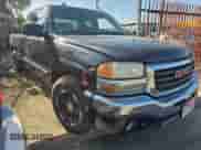 2004 GMC Sierra 1500 SLE с VIN 1GTEC19T14E111603, выставлен на аукционе Copart как лот 73064934 с пробегом 95 800 миль миль и Списание • Salvage title. История ставок и продаж доступна на DreamBid. Изображение 1.