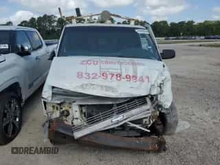 2002 Chevrolet Astro Cargo с VIN 1GCDM19X82B139313, выставлен на аукционе Copart как лот 61663064 с пробегом 271 586 миль миль и Списание • Salvage title. История ставок и продаж доступна на DreamBid. Изображение 5.