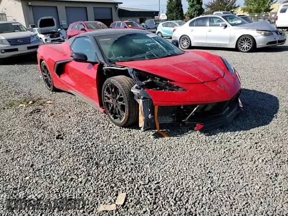 2023 Chevrolet Corvette 3LT z VIN 1G1YC3D46P5100912, wystawiony jako Copart lot #70214624 z przebiegiem 4 040 mil mil oraz Szkoda całkowita • Salvage title. Historia ofert i sprzedaży dostępna na DreamBid. Obrazek 11.