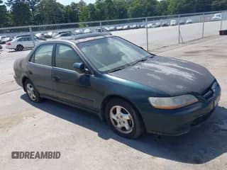 2000 Honda Accord EX with VIN 1HGCG5666YA111256, listed as a IAAI auction lot 43213768 with 185,905 mi miles and . Bid and sale history available at DreamBid. Image 1.