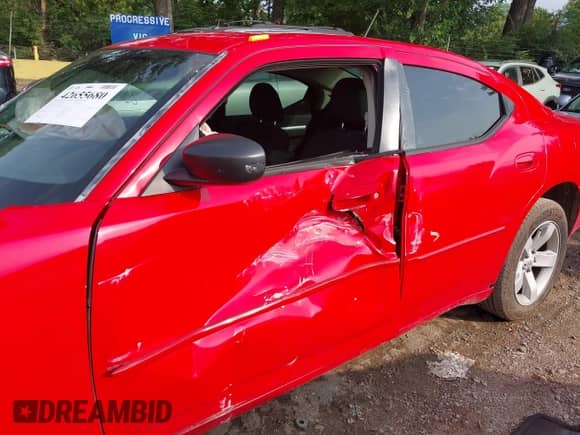 2008 Dodge Charger SXT with VIN 2B3KA33G18H108071, listed as a IAAI auction lot 42655680 with 173,961 mi miles and . Bid and sale history available at DreamBid. Image 15.