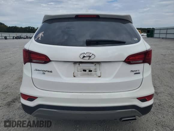 2017 Hyundai Santa Fe 2.4L с VIN 5XYZTDLB7HG439088, выставлен на аукционе Copart как лот 82317835 с пробегом 160 826 миль миль и Списание • Salvage title. История ставок и продаж доступна на DreamBid. Изображение 6.