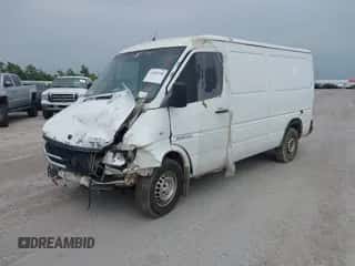 2004 Dodge Sprinter with VIN WD2PD644845608648, listed as a IAAI auction lot 41802248 with 356,578 mi miles and . Bid and sale history available at DreamBid. Image 2.