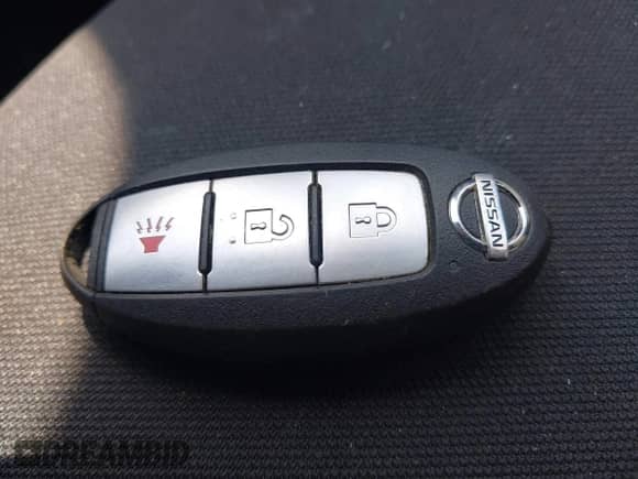 2020 Nissan Pathfinder S с VIN 5N1DR2AN9LC633091, выставлен на аукционе IAAI как лот 42595822 с пробегом 73 150 миль миль и . История ставок и продаж доступна на DreamBid. Изображение 11.