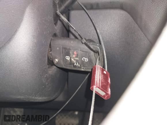 2018 Volkswagen Tiguan S с VIN 3VV0B7AX5JM104191, выставлен на аукционе IAAI как лот 42492503 с пробегом 96 339 миль миль и . История ставок и продаж доступна на DreamBid. Изображение 11.