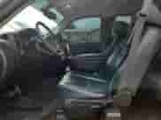 2010 Chevrolet Silverado 1500 LT с VIN 1GCSKSE36AZ154548, выставлен на аукционе Copart как лот 71238305 с пробегом 141 995 миль миль и Списание • Salvage title. История ставок и продаж доступна на DreamBid. Изображение 7.