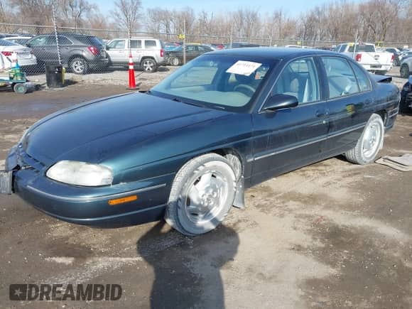 1995 Chevrolet Lumina с VIN 2G1WN52M1S9293367, выставлен на аукционе IAAI как лот 41711171 с пробегом 93 969 миль миль и . История ставок и продаж доступна на DreamBid. Изображение 2.