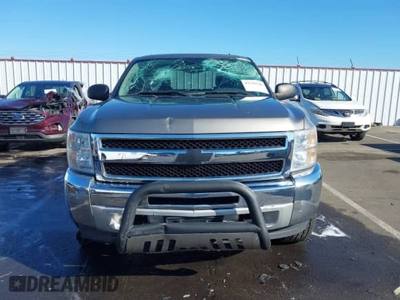 2013 Chevrolet Silverado 1500 LT with VIN 3GCPKSE76DG110112, listed as a IAAI auction lot 43230340 with 179,692 mi miles and . Bid and sale history available at DreamBid. Image 12.