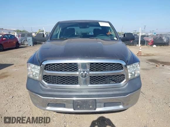 2015 Ram 1500 Tradesman z VIN 1C6RR6KMXFS581317, wystawiony jako IAAI lot #42393568 z przebiegiem 349 945 mil mil oraz . Historia ofert i sprzedaży dostępna na DreamBid. Obrazek 12.