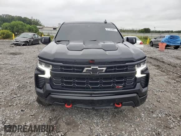 2024 Chevrolet Silverado 1500 LT Trail Boss with VIN 3GCUDFED1RG136232, listed as a Copart auction lot 67183085 with 45,067 mi miles and Salvage title. Bid and sale history available at DreamBid. Image 5.